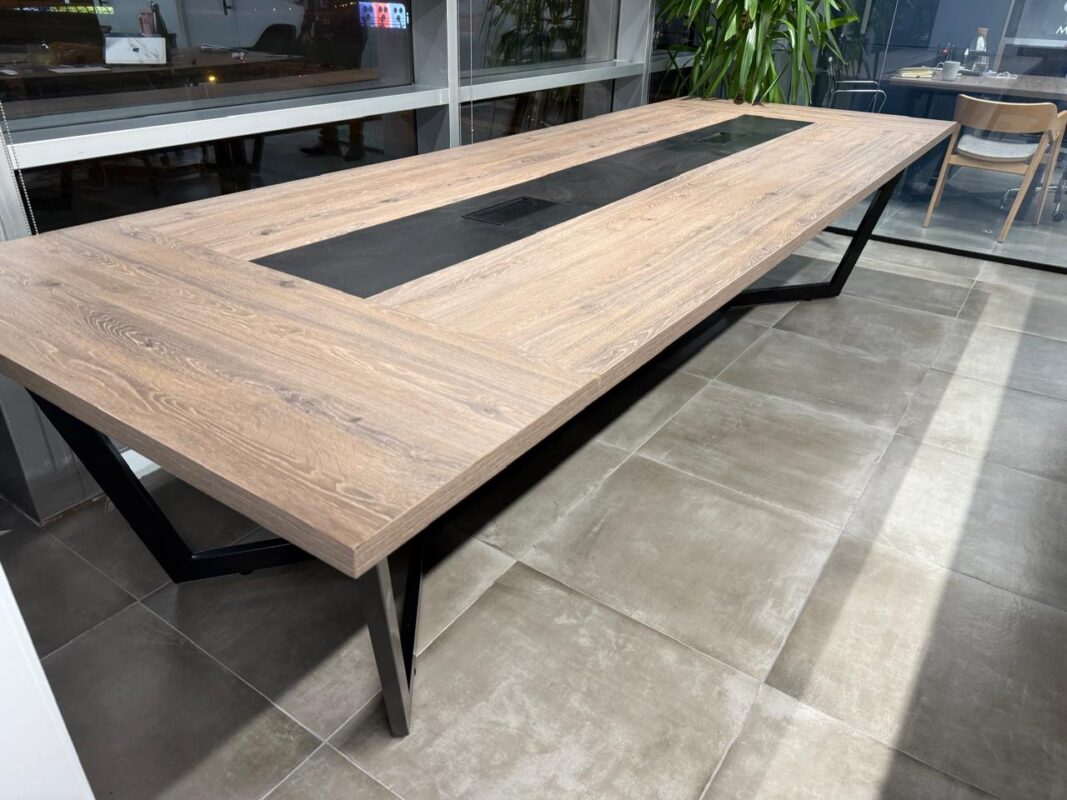 Completed office furniture project by Desk Craft in the UAE - project photo 7